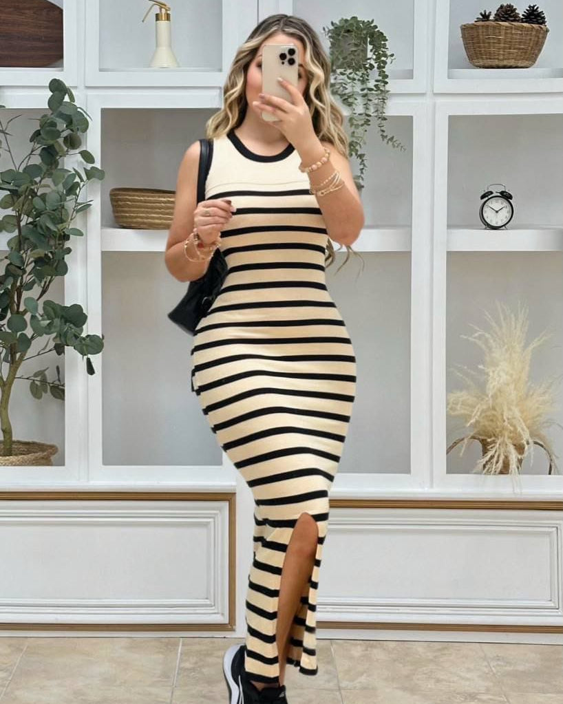 Vestido Largo Rayado